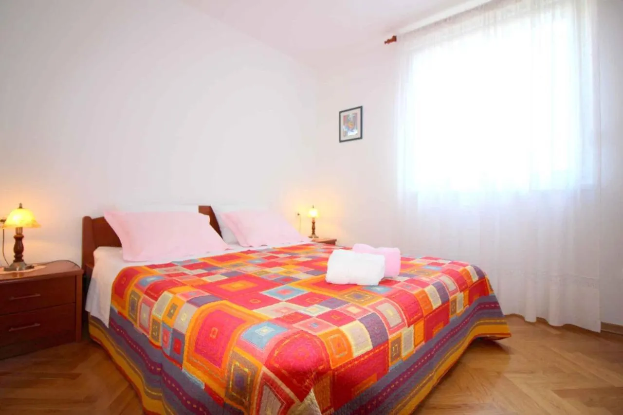 Apartment In Porec/Istrien 36932 Poreč